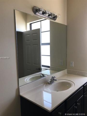 Undisclosed, Hialeah, FL 33018 photo 6