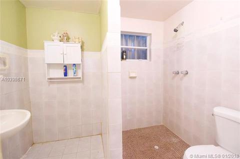 141 E 48 St, Hialeah, FL 33013 photo 10
