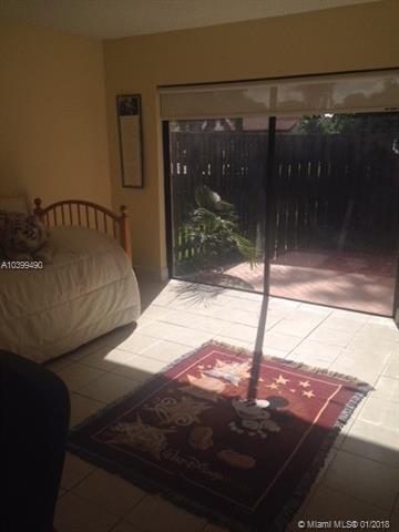 19616 E Lake Dr, Hialeah, FL 33015 photo 6