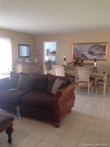 19616 E Lake Dr, Hialeah, FL 33015 photo 3