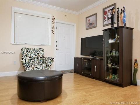 200 E 4 St #204, Hialeah, FL 33010 photo 4