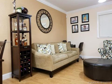 200 E 4 St #204, Hialeah, FL 33010 photo 3