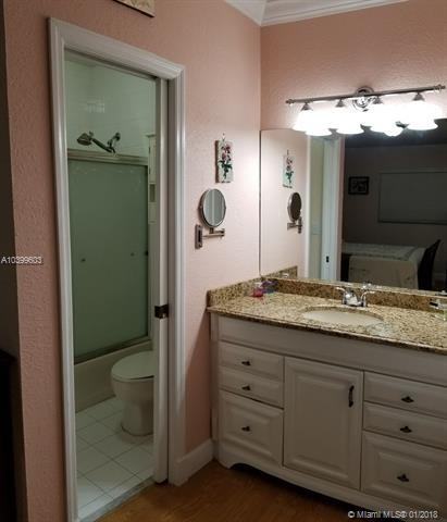 200 E 4 St #204, Hialeah, FL 33010 photo 17