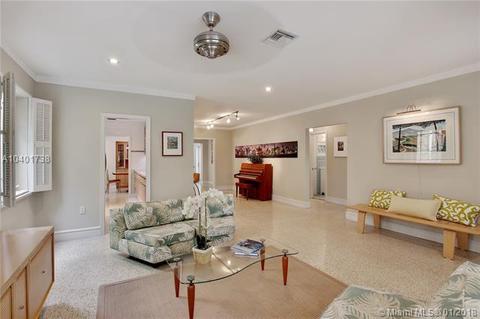 3375 Crystal Ct, Miami, FL 33133 photo 3
