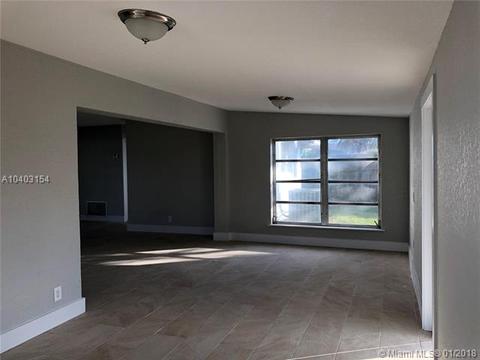Undisclosed, Hialeah, FL 33014 photo 12