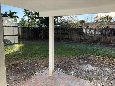 Undisclosed, Hialeah, FL 33014 photo 24