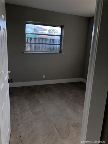 Undisclosed, Hialeah, FL 33014 photo 19