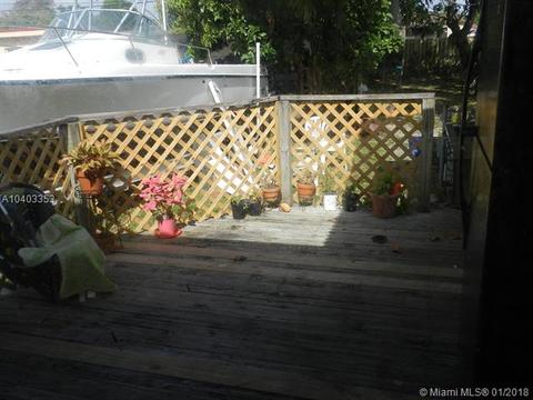 525 E 55th St, Hialeah, FL 33013 photo 12