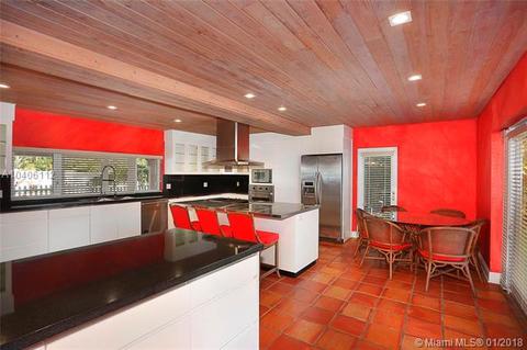 301 Pacific Rd, Key Biscayne, FL 33149 photo 8