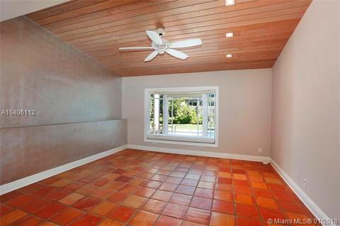 301 Pacific Rd, Key Biscayne, FL 33149 photo 11