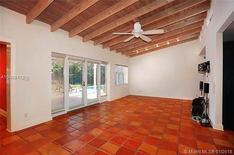 301 Pacific Rd, Key Biscayne, FL 33149 photo 5