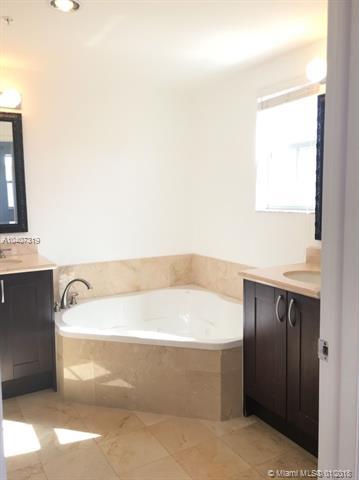 118 Zamora Ave #502, Coral Gables, FL 33134 photo 4