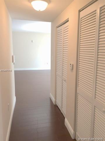 118 Zamora Ave #502, Coral Gables, FL 33134 photo 6