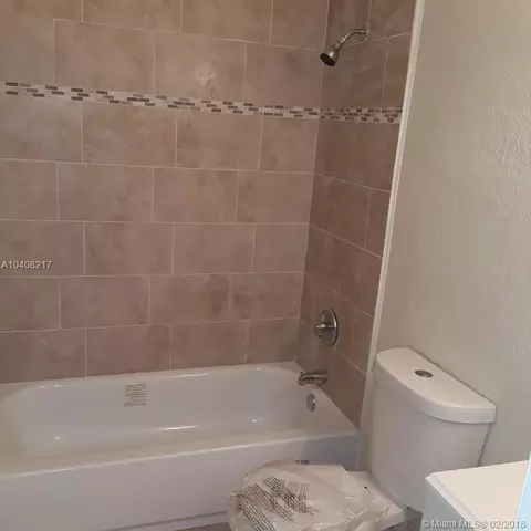 441 SE 2nd St, Hialeah, FL 33010 photo 6