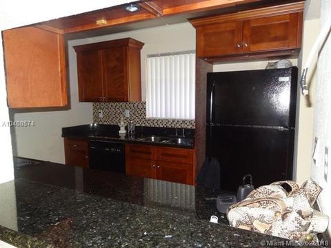 163 Lakeview Dr #102, Weston, FL 33326 photo 6