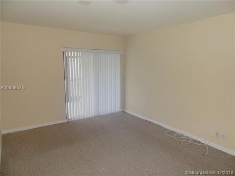 163 Lakeview Dr #102, Weston, FL 33326 photo 8