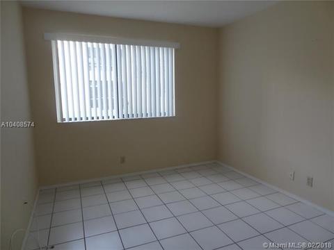 163 Lakeview Dr #102, Weston, FL 33326 photo 11