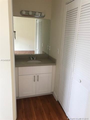 Undisclosed, Hialeah, FL 33013 photo 11