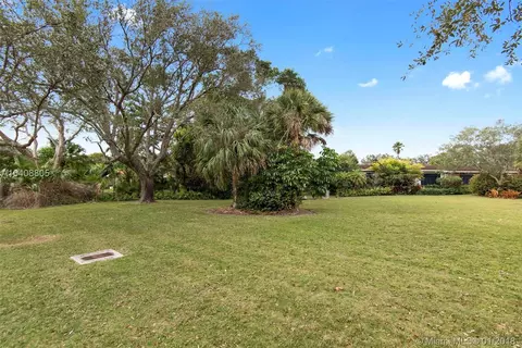 11400 SW 60th Ave, Pinecrest, FL 33156 photo 3