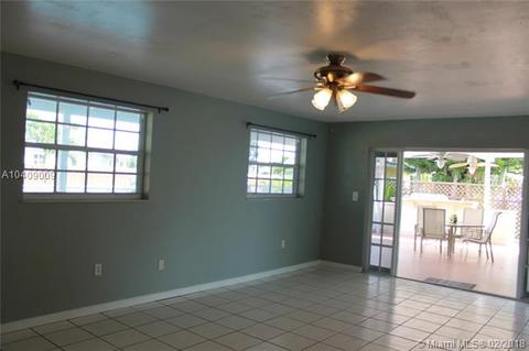 Undisclosed, Hialeah, FL 33015 photo 24