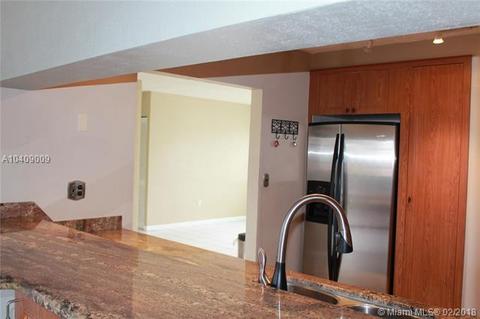 Undisclosed, Hialeah, FL 33015 photo 22