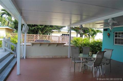 Undisclosed, Hialeah, FL 33015 photo 6
