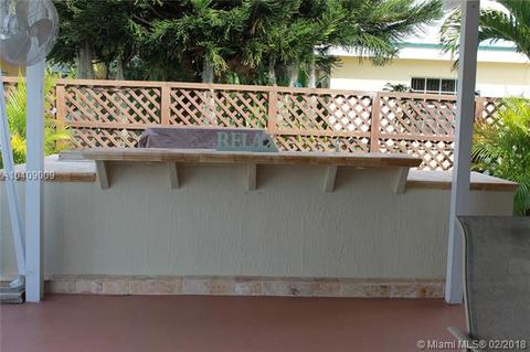 Undisclosed, Hialeah, FL 33015 photo 27