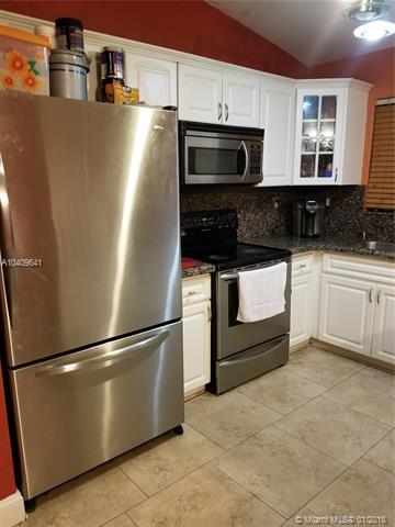 3550 W 75th Pl, Hialeah, FL 33018 photo 5