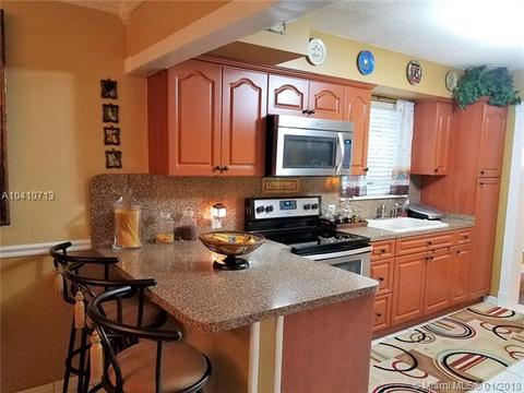 19 E 60th St, Hialeah, FL 33013 photo 6