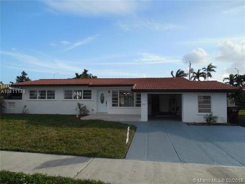 576 53rd Ter, Hialeah, FL 33012 photo 3