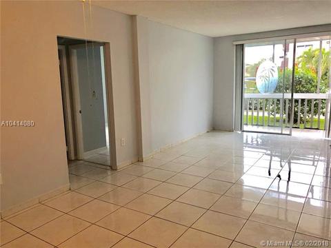 Undisclosed, Hialeah, FL 33015 photo 2