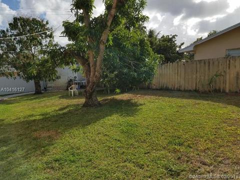 3902 NW 176th Ter, Miami Gardens, FL 33055 photo 16