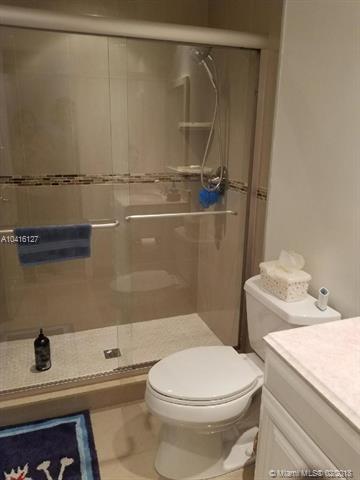 3902 NW 176th Ter, Miami Gardens, FL 33055 photo 6