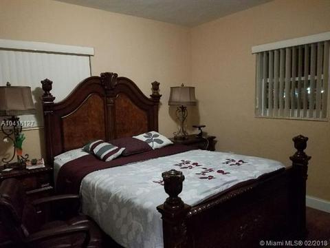 3902 NW 176th Ter, Miami Gardens, FL 33055 photo 8