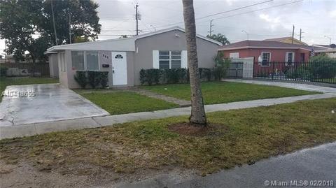 880 E 6th St, Hialeah, FL 33010 photo 2