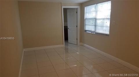 880 E 6th St, Hialeah, FL 33010 photo 17