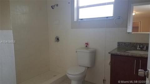 880 E 6th St, Hialeah, FL 33010 photo 20