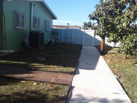 Undisclosed, Hialeah, FL 33014 photo 10