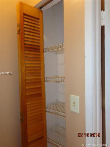 Undisclosed, Miami, FL 33165 photo 6