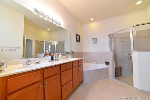 Undisclosed, Miami, FL 33196 photo 15