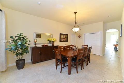 Undisclosed, Miami, FL 33196 photo 10