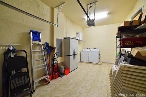 Undisclosed, Miami, FL 33196 photo 17
