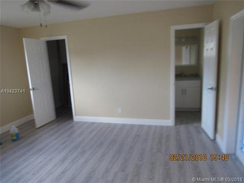 6850 SW 5th St, Margate, FL 33068 photo 7