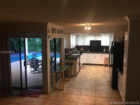 Undisclosed, Hialeah, FL 33015 photo 3