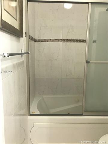 Undisclosed, Hialeah, FL 33010 photo 16