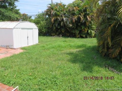 682 W 34th St, Hialeah, FL 33012 photo 4