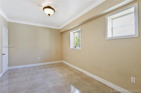 9064 Carlyle Ave, Surfside, FL 33154 photo 13