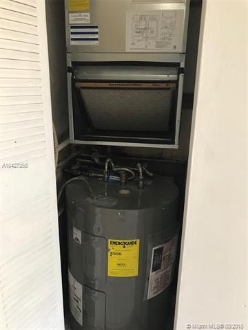 Undisclosed, Hialeah, FL 33012 photo 8