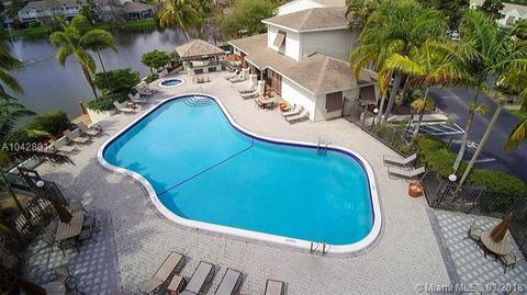 4826 S Hemingway Cir, Margate, FL 33063 photo 34