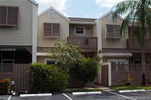 110 E Hemingway Cir, Margate, FL 33063 photo 1